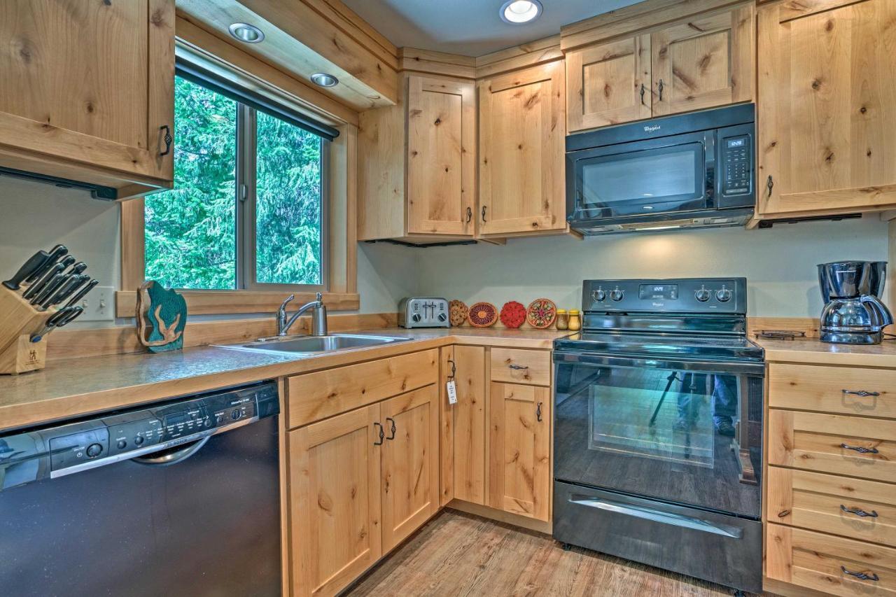 Private Leavenworth Cabin With Mtn Views And Fire Pit Eksteriør bilde